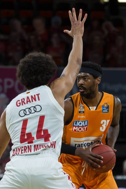 她们都值得 她们都值得